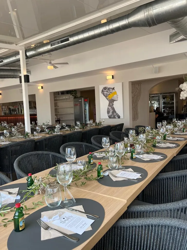 SAMOA restaurant in Alaior