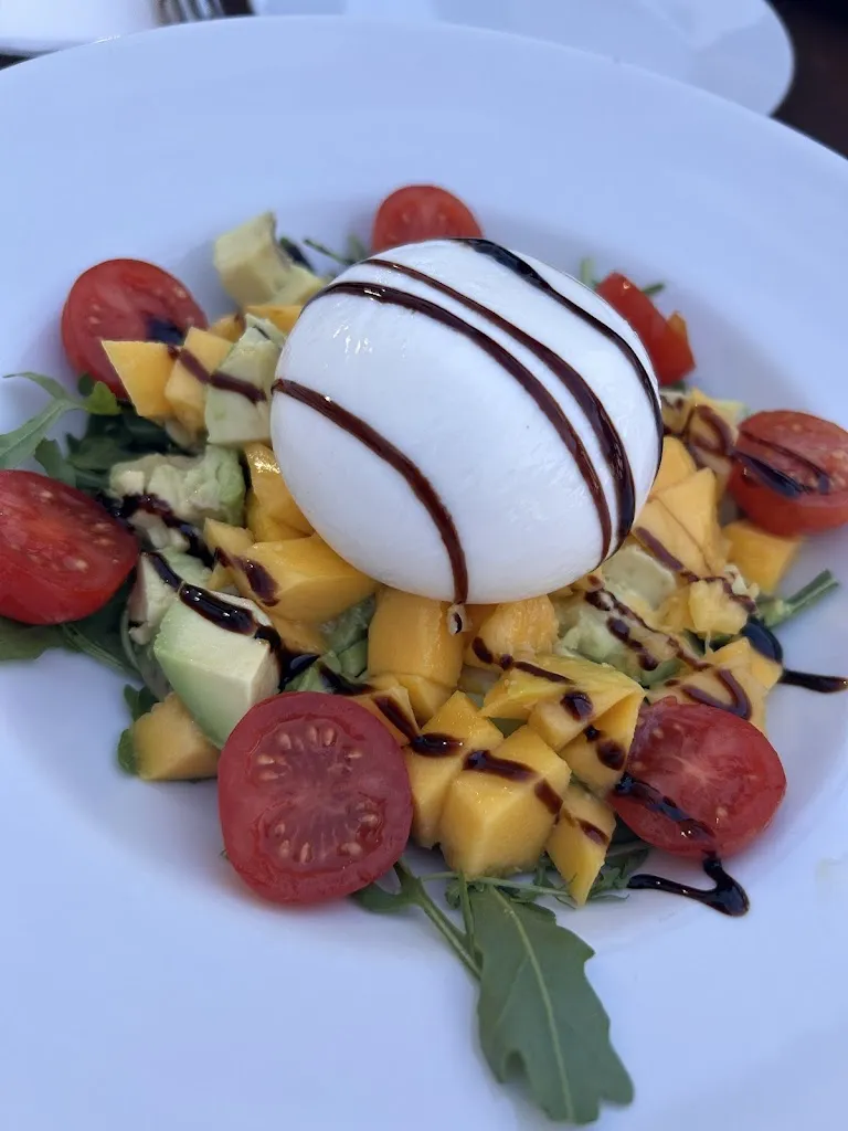 Iliana De la Torre García_La Palette_Alaior_review