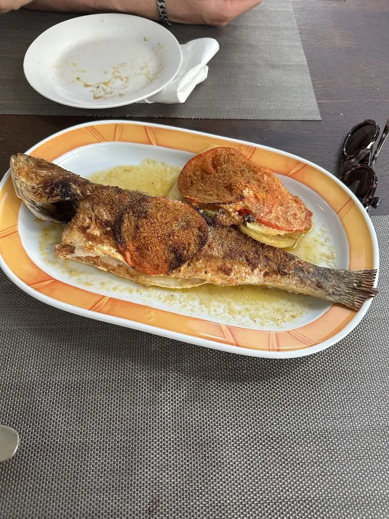 Lucy Moffett_La Palette_Alaior_review