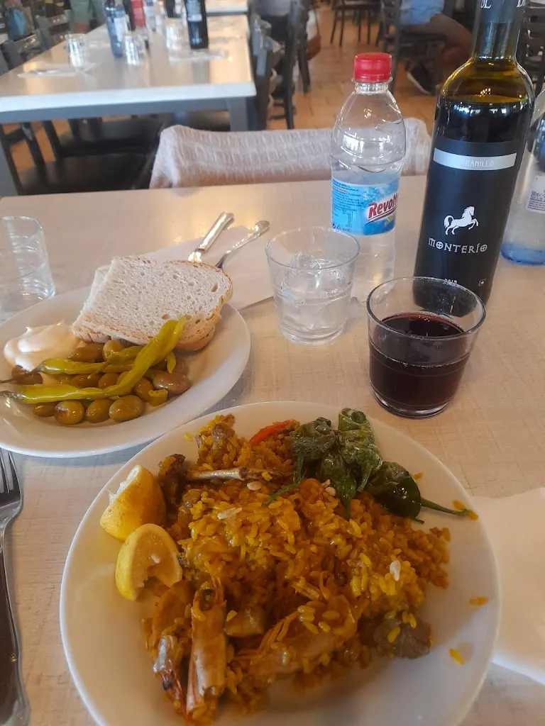 Carol Ann Leonard_Restaurant Ses Torres_Ariany_avis