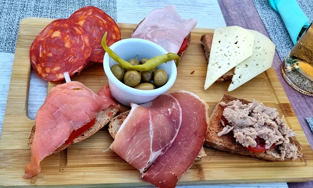 Menu_Cafeteria S'Auberg_Ariany_image_5