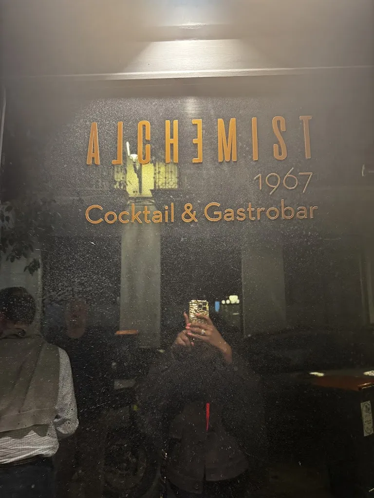 Nicole Taylor_Alchemist 1967_Artà_review