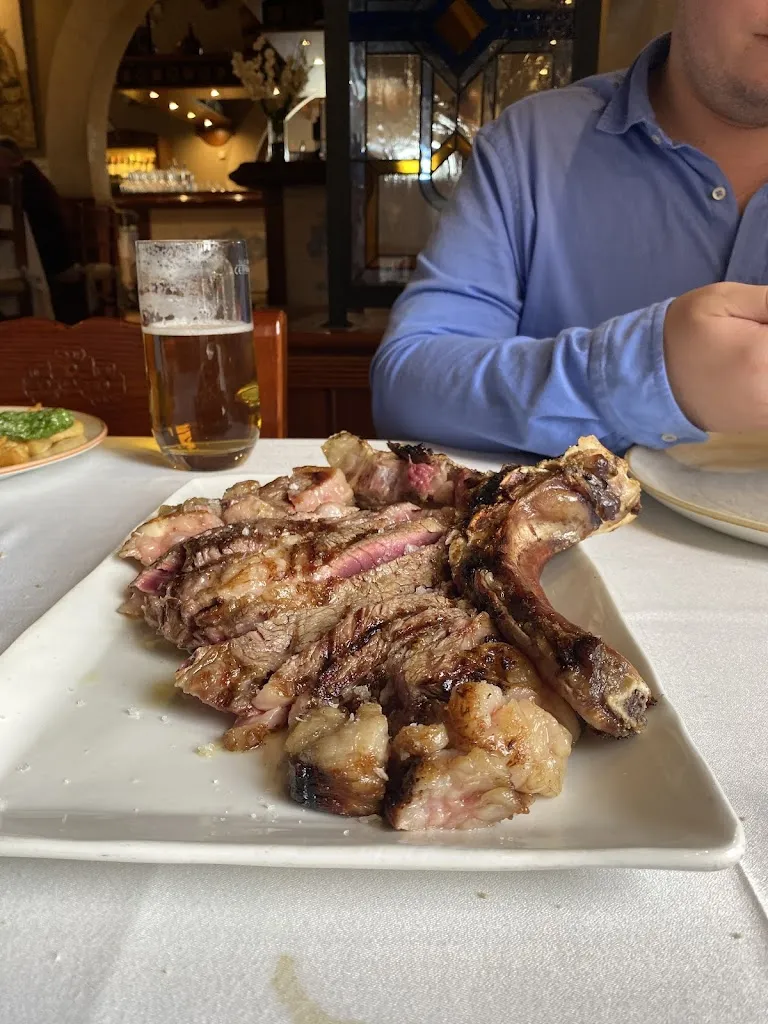 Sophia Pisnik_Restaurant Es 4 Vents_Algaida_review