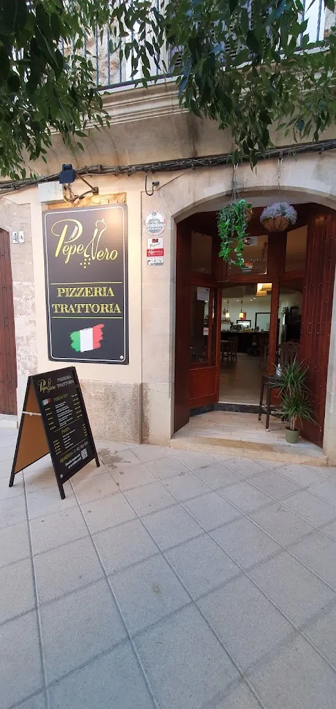 Pepe Nero_Algaida_slider_image_1