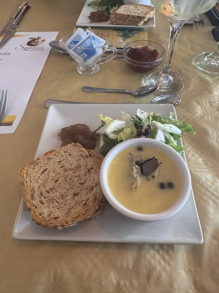 Menu_Squirrels Bar & Grill_Benijofar_image_8