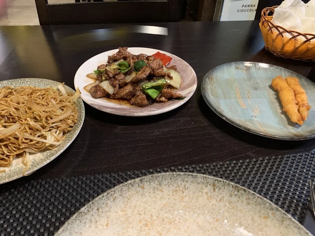 René Gundersen_Restaurante Home Sushi_Benijofar_review