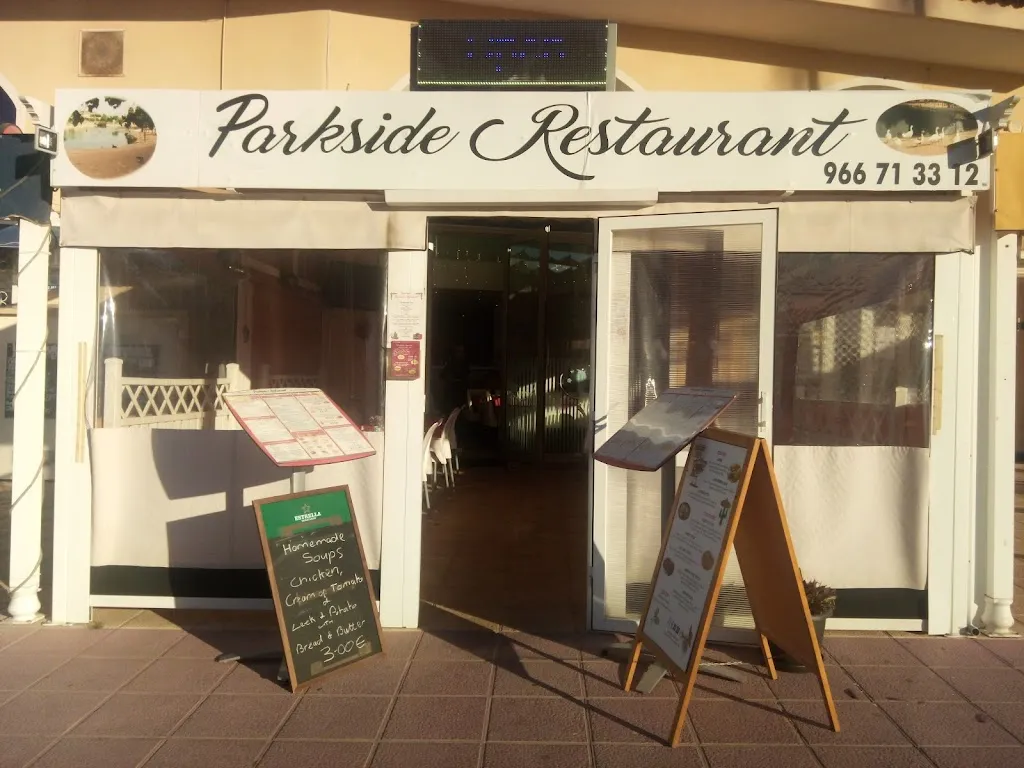 Parkside Restaurant_Benijofar_slider_image_3