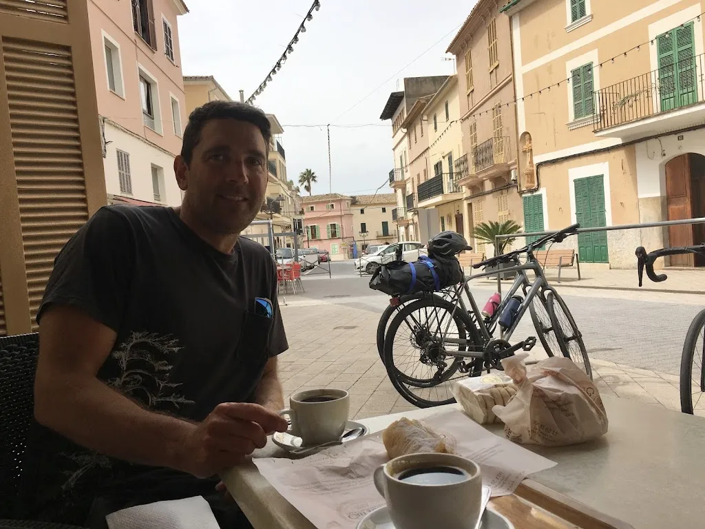 Jennifer Goerzen_Forn Can Rafel_Búger_review