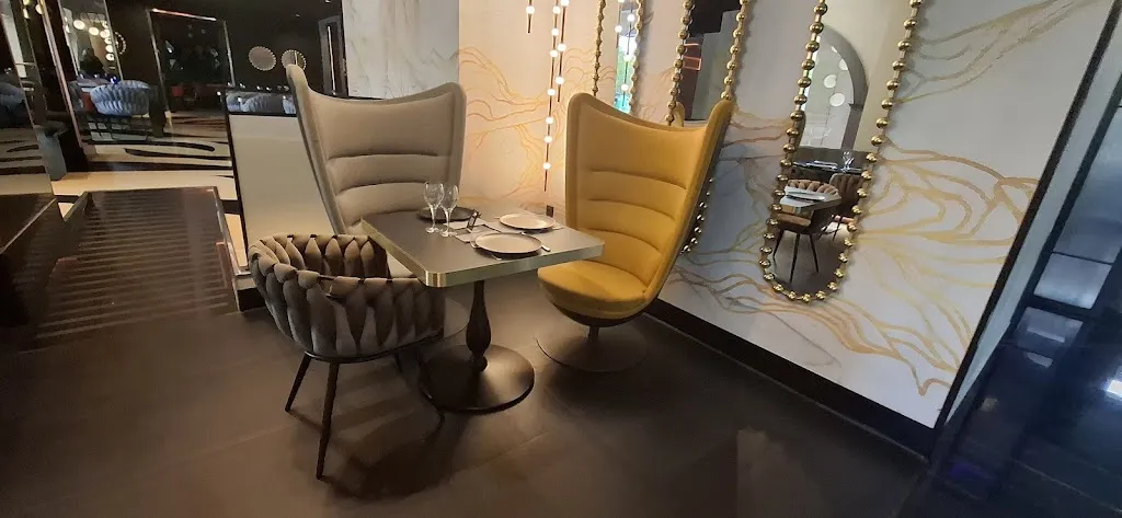 Il Gondoliere (palacio de deporte)_Zaidín_slider_image_3