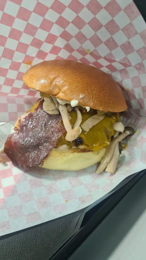 Jose Lupion_Hollywood smash burger_Zaidín_review