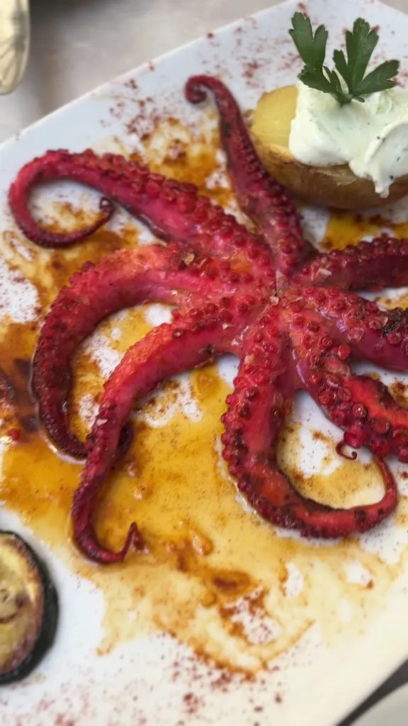 Puerto Lombardo restaurant in Zaidín