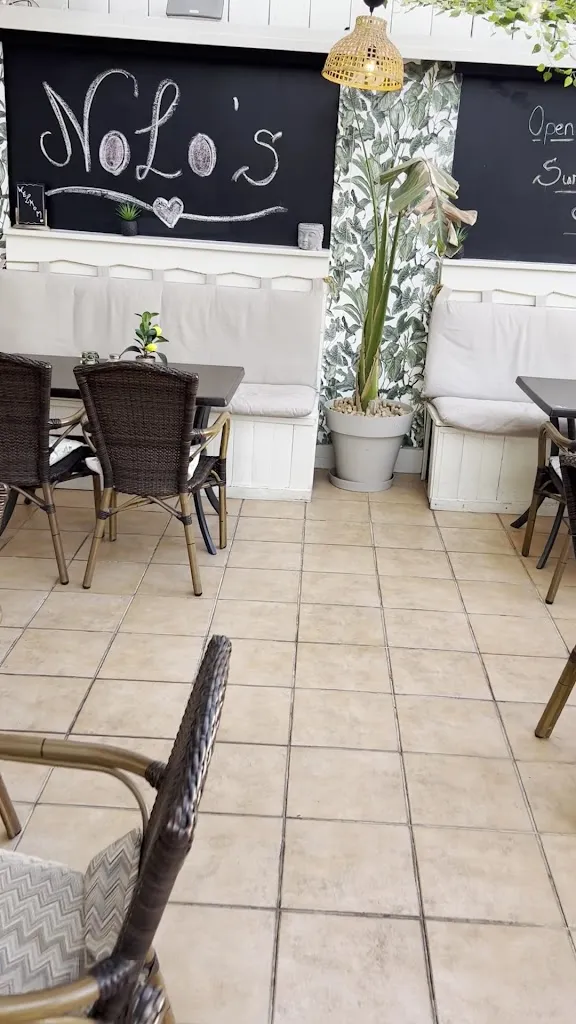 René Gundersen_Nolo's_Benijofar_review