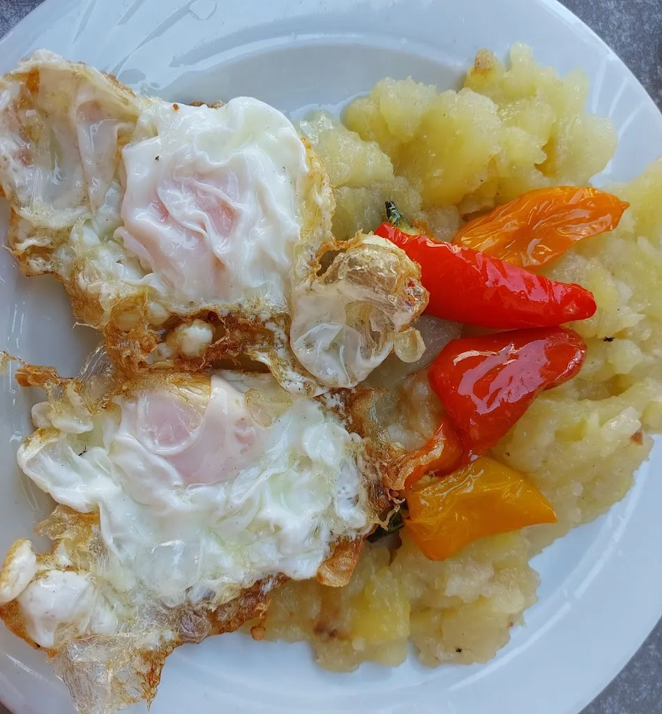 Thomas Webb_Las Delicias_Zaidín_review