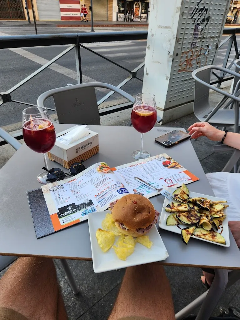 Philippe Laroche_Gran Kiki Tapas_Zaidín_review