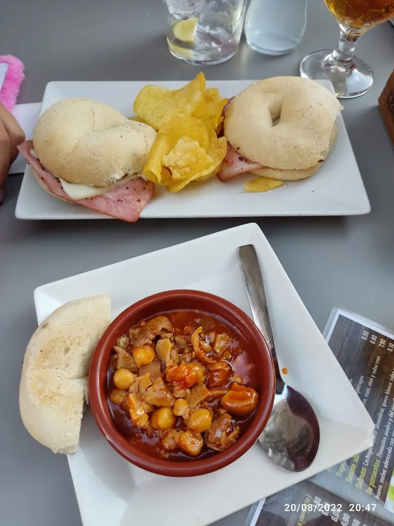 Menu_Cervecería Doña Rosquita Bar de tapas en Granada_Zaidín_image_8