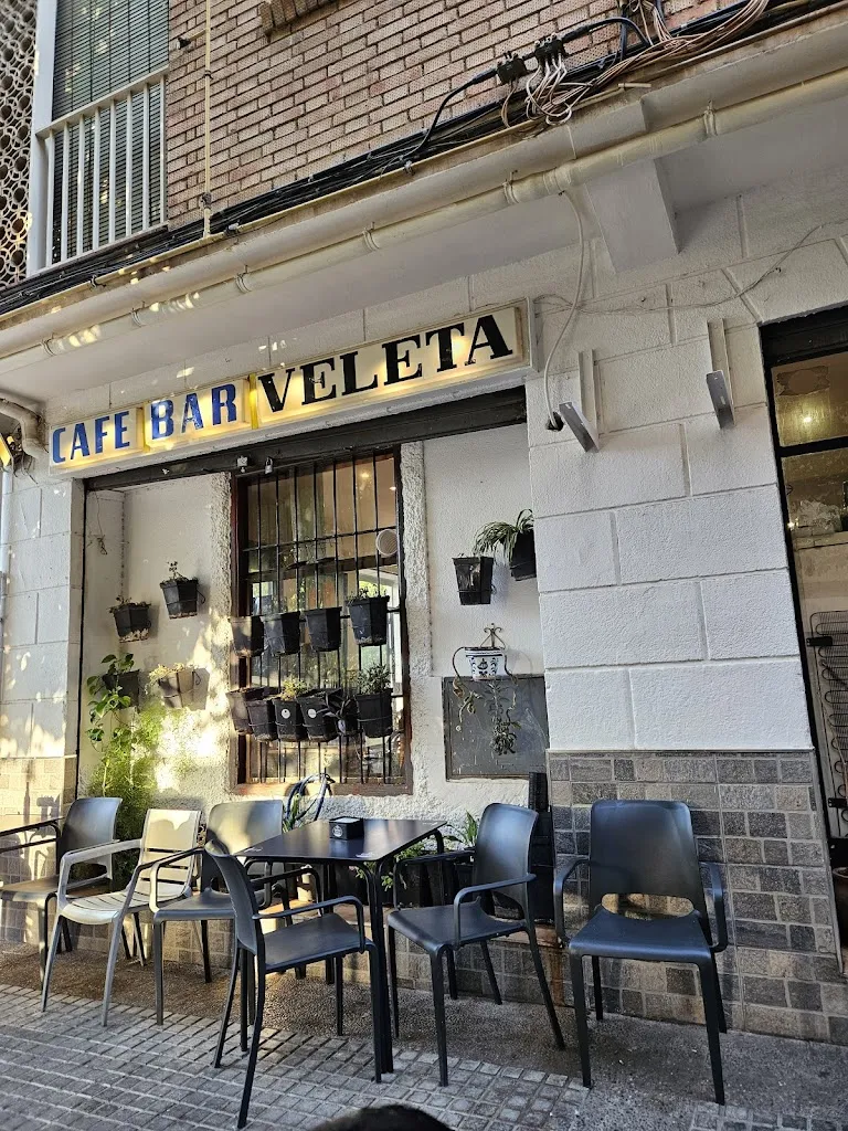 Bar Veleta restaurant in Zaidín