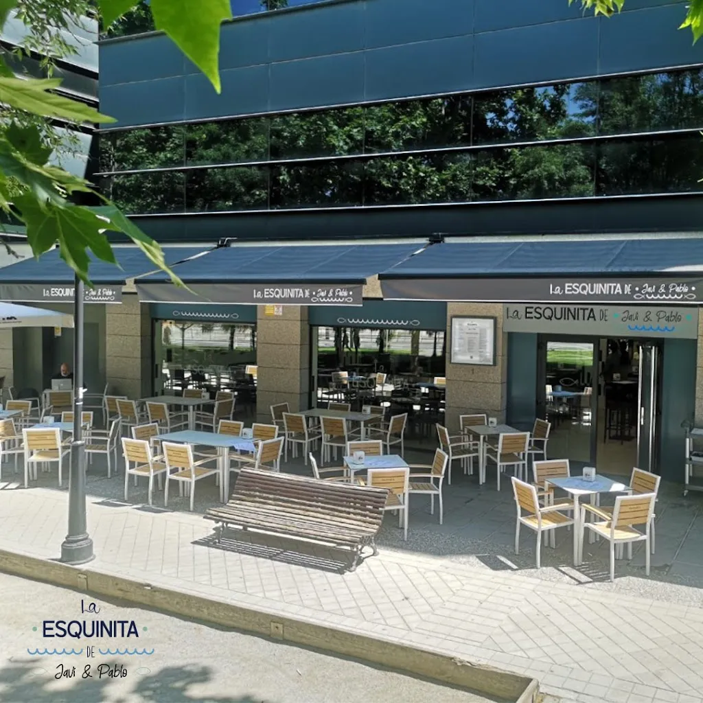 La Esquinita de Javi y Pablo_Zaidín_slider_image_1