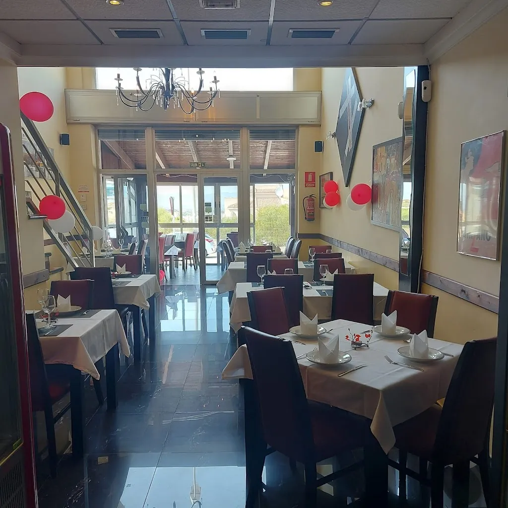 GOLDEN TASTE RESTAURANTE_Benijofar_slider_image_1