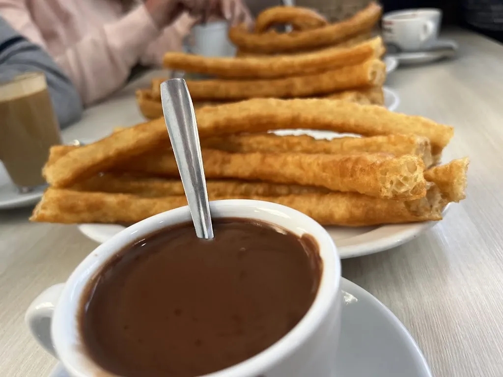 Judith Cervelló Torres_El Buen Churro_Zaidín_review