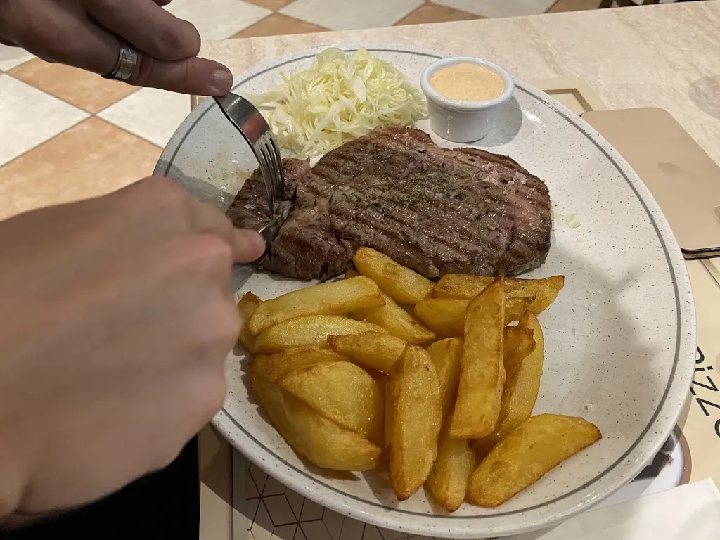 Andy Kruesi_Restaurante Pizzería Zurich_Zaidín_review