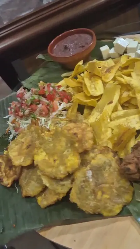 Lagos & Volcanes_Zaidín_slider_image_2