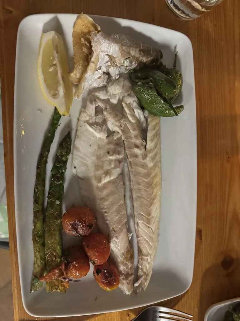 Dilnoza Irismetova_restaurant I cafè bellavista._Banyalbufar_review