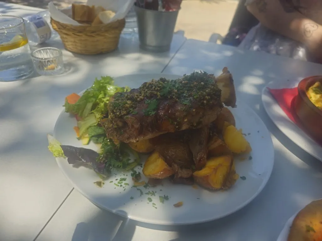 Maria Popova_Cantina Son Molina_Bunyola_review