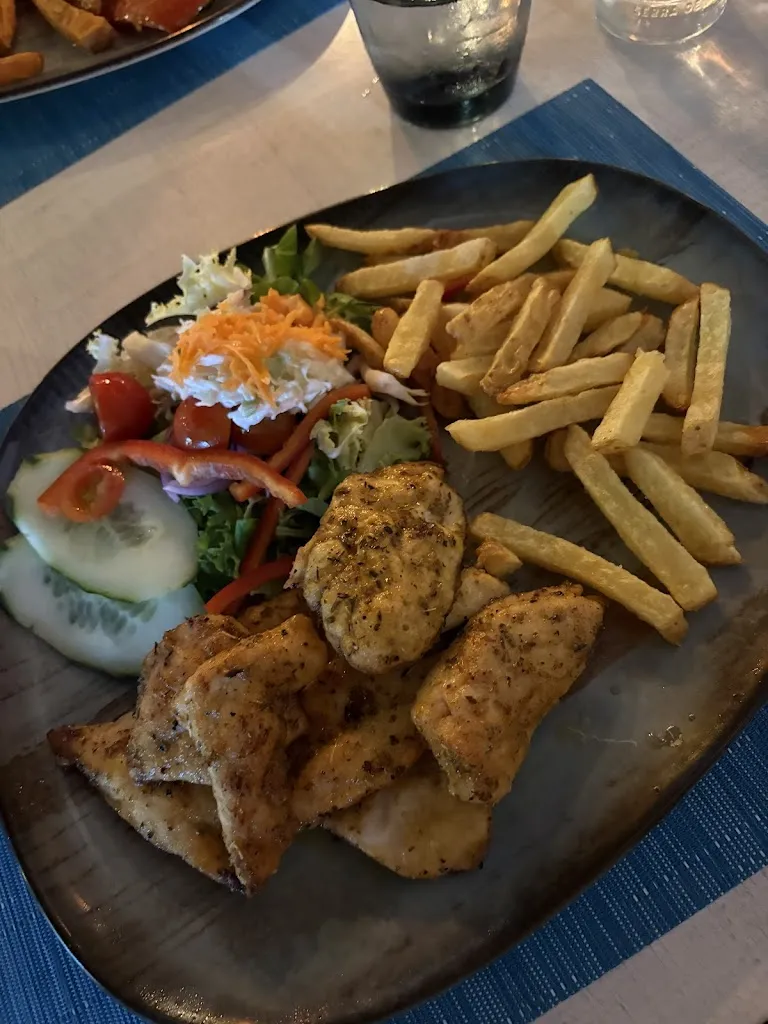 Kíra Sajti_Smith's Cafe-Bar-Restaurant_Alcúdia_review