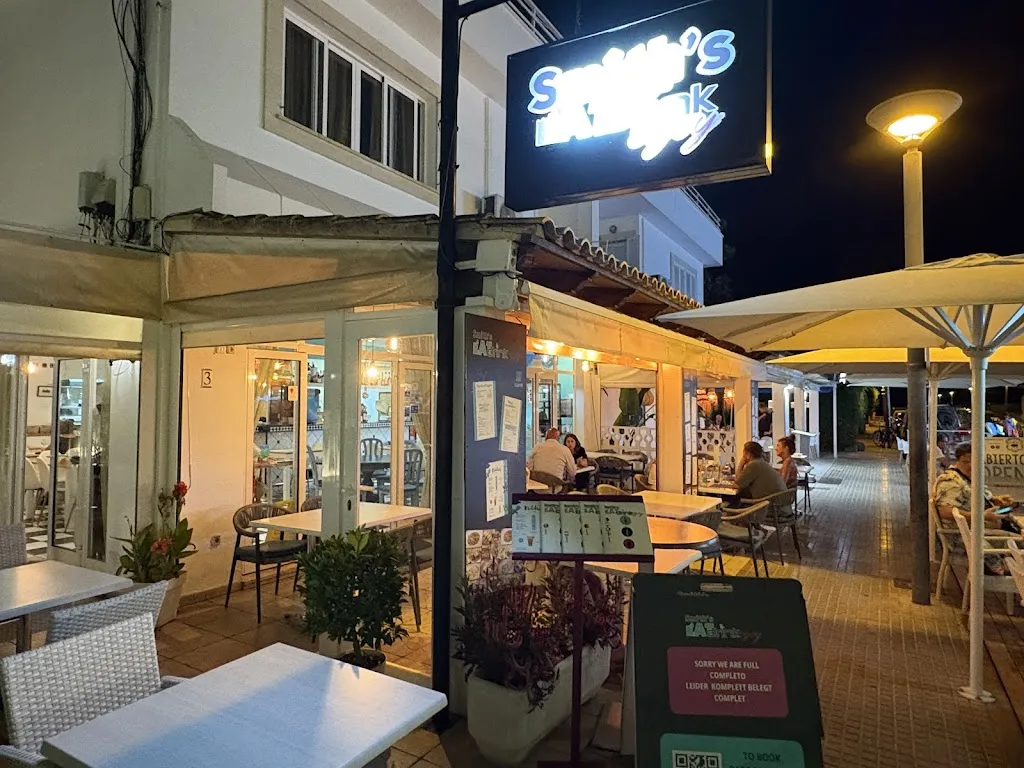 Smith's Cafe-Bar-Restaurant_Alcúdia_slider_image_1