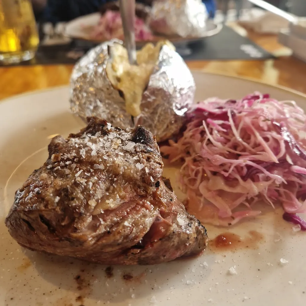 Karlos Superbeasto_Steak House Carabela | Alcudia Restaurant_Alcúdia_review