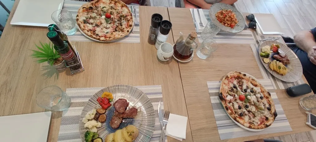 Menu_Unik Restaurante Puerto de Alcudia_Alcúdia_image_2