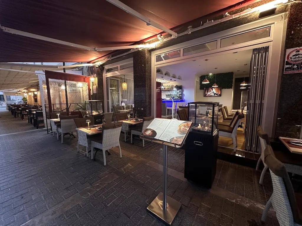 Restaurante y Pizzería La Fuente ristorante a Alcúdia