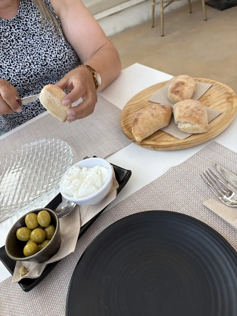 Meg B_COCOA Restaurant / cocktails_Alcúdia_review