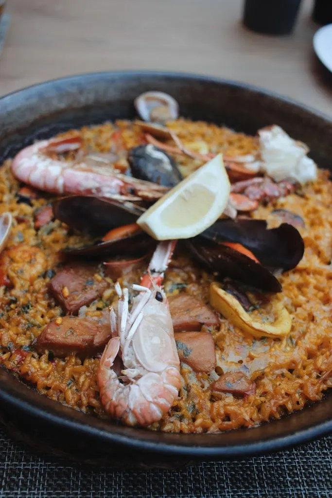 Jess Phillips_Sa Taverna_Alcúdia_review