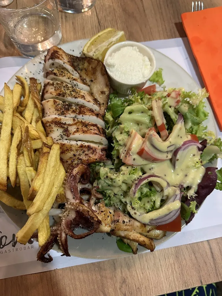 Gabriel Tanasa_aromeS Gastrobar_Calvià_review