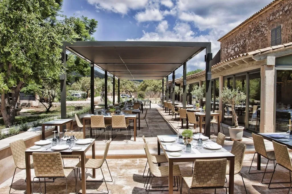 OLIU Restaurante_Andratx_slider_image_1