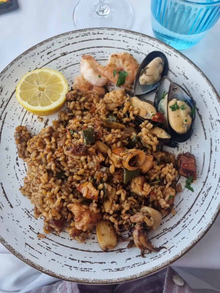 Thalia Galloway_Restaurante Club de Vela_Andratx_review