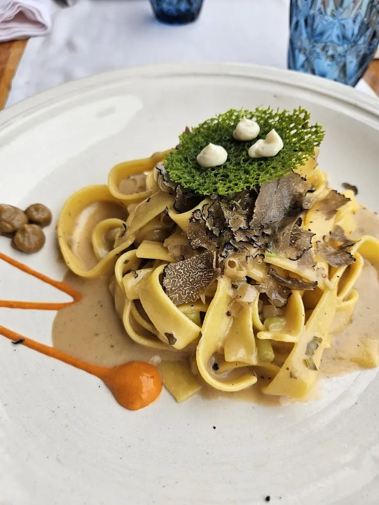 Eio Gray_Restaurante El Coche_Andratx_review