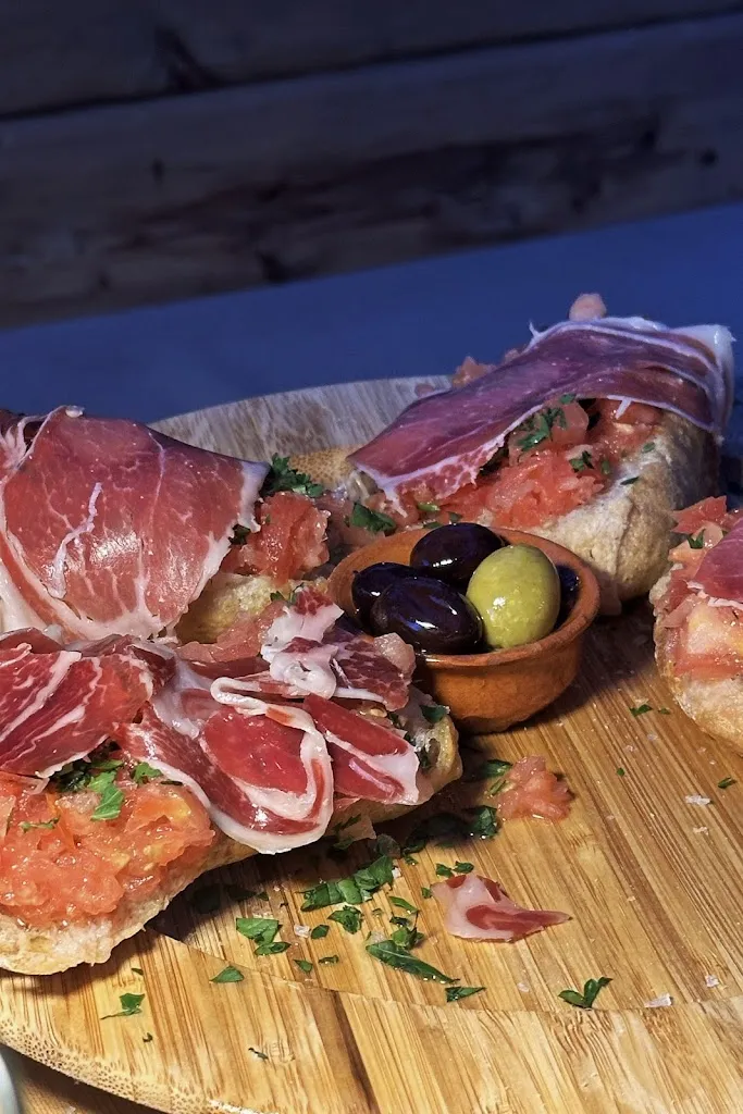 Menu_Ferns Wine & Tapas_Andratx_image_3