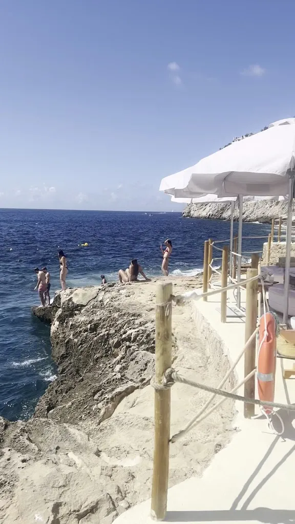 P H_Beach Club Gran Folies_Andratx_review