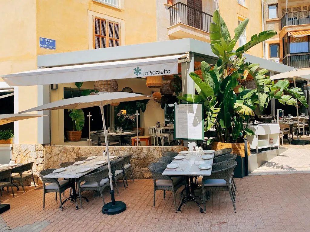 La Piazzetta Port d'Andratx restaurant in Andratx