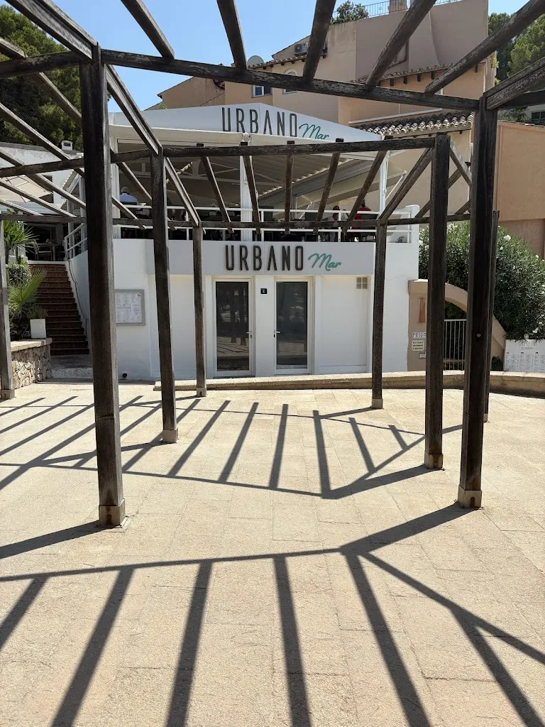 Rene Groot_Restaurante Urbano Mar_Camp de Mar_review