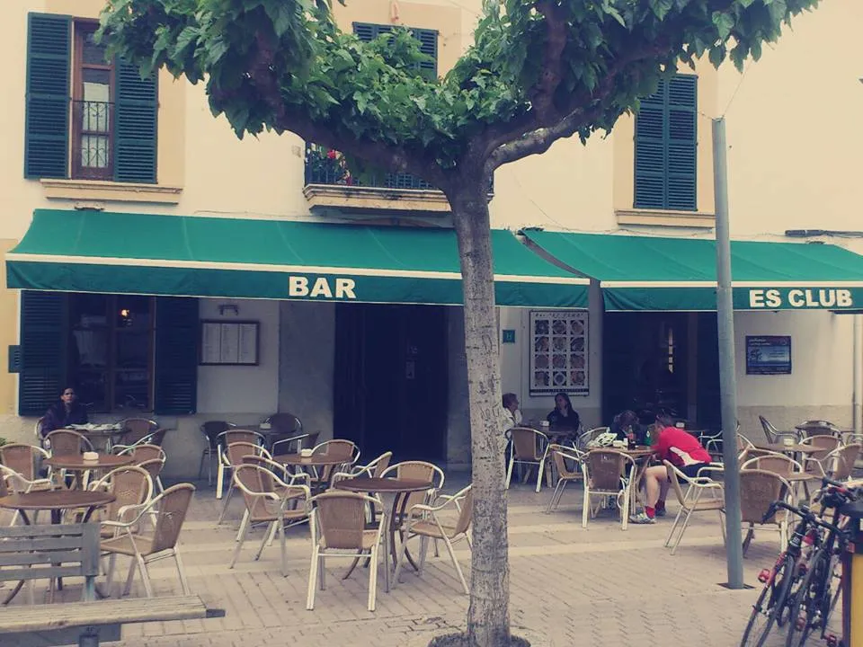 Bar Es Club_Campanet_slider_image_1