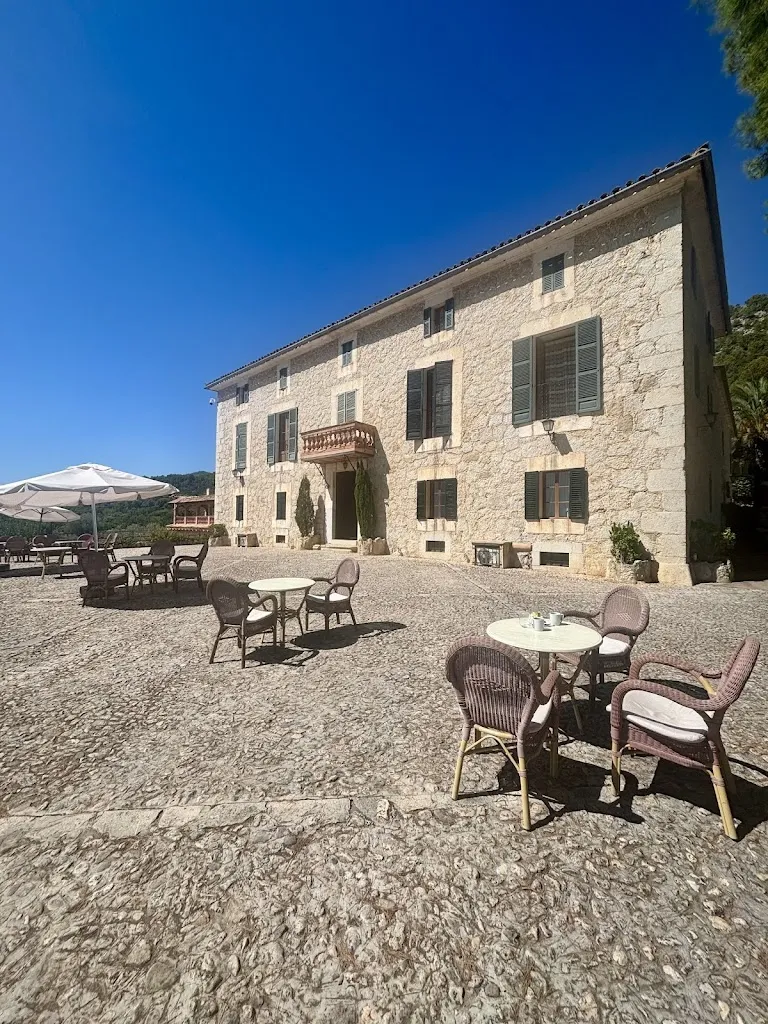 Alperen Tekin_Es mirador de Monnaber restaurant_Campanet_review