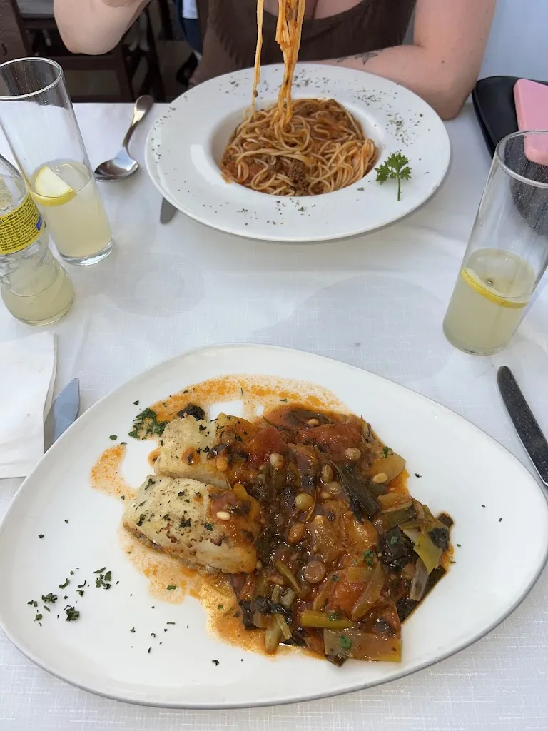 Sarah Webb_Restaurant Can Trompe_Cala d'Or_review