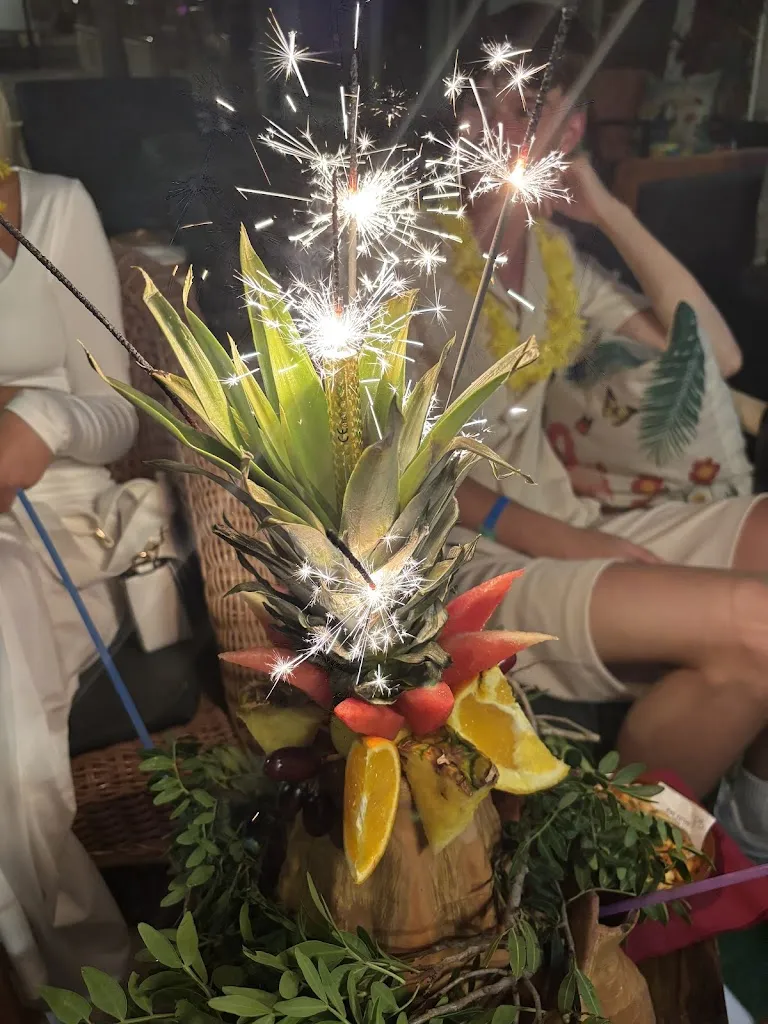 Natasha Hooper_Kalypsotuttifrutti_Cala d'Or_review