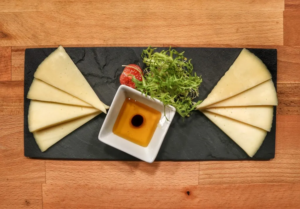 Churchill’s_Cala d'Or_slider_image_3