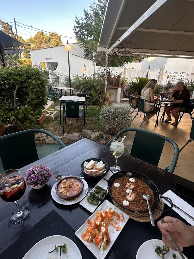 Stephanie Yeung_La Vermutería cala dor_Cala d'Or_review