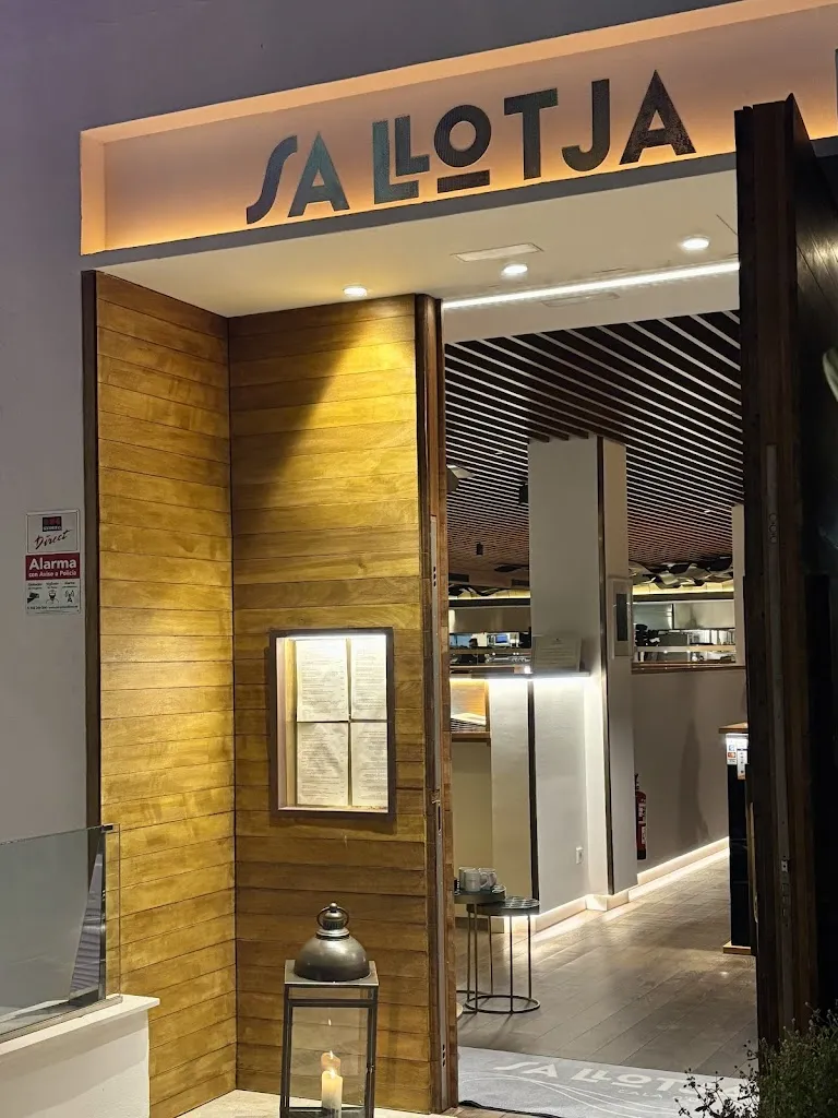 Sa Llotja Cala d’Or restaurant in Cala d'Or