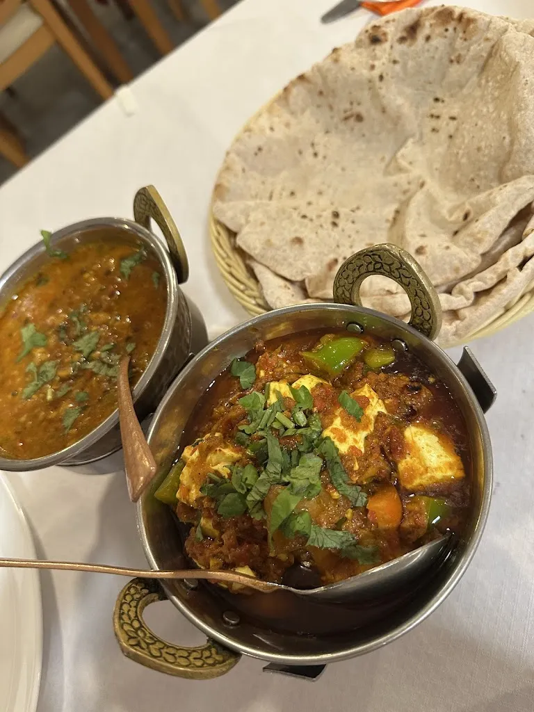 Vishwa Karia_Spice Of India_Cala d'Or_review